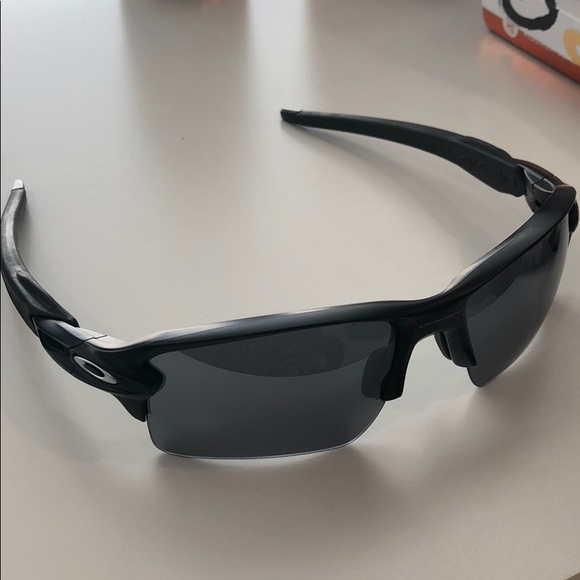 Oakley Flak